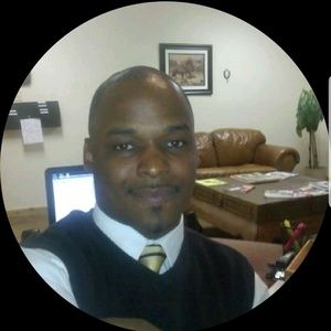 Meet your Posher, Louis